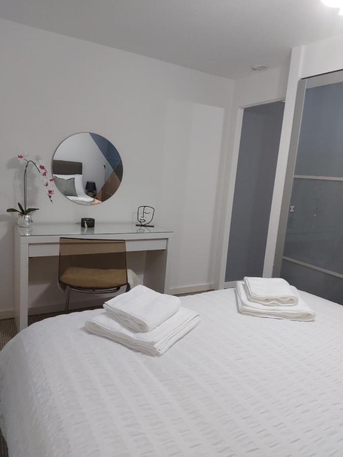 Lovely 1-Bedroom Condo With Parking On Premises Minworth Eksteriør billede